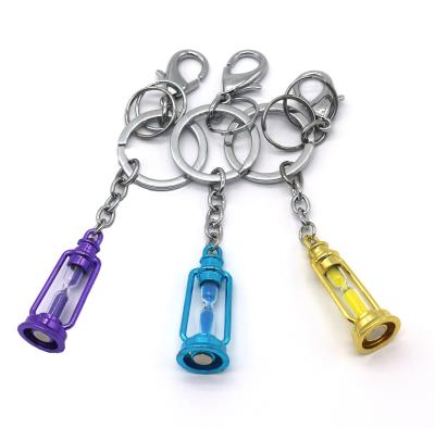 China Friendly Newcomer Personalized Key Ring Hourglass Shape Metal Keychain for sale