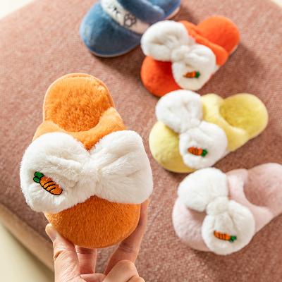 China Fashion Trend TX123-1 Cute Bow Carrot Embroidery Plush Slippers Girls Winter Cotton Kids Slippers for sale