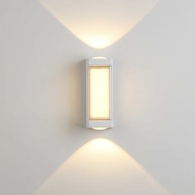 China Outdoor Cheap Price IP65 Up And Down Light Waterproof Modern Hotel Wall Sconce LED Outdoor Wall Lamp for sale