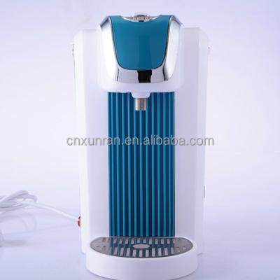 China 2.5L Hotel Multiple Colors Instant Water Dispenser Home Drinking Instant Hot Water Dispenser for sale