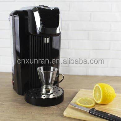 China New Arrival 2.5L Desktop Boil-Dry Pad Countertop Mini Instant Boiler Tabletop Hot Water Dispenser for sale