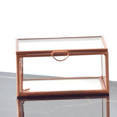 China Use is endless glass display cases for collectibles photo glass photo clear ring box for sale