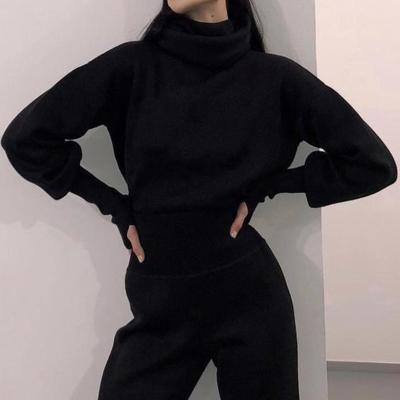 China 2022 winter QUICK DRY turkle neck workout corset pants set empty loose fit wholesale cropped women 2 piece sweater set for sale