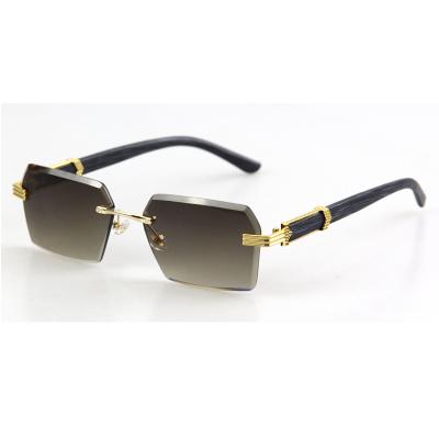 China Fashion sunglasses the fine quality fashion lenses 2022 high quality wholesale sunglasses for sale