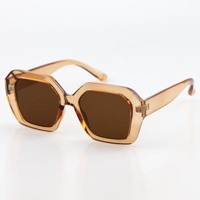 China Fashion sunglasses unisex square frame shades fashionable rectangle wide temple glass women's sunglasses 2000s for sale