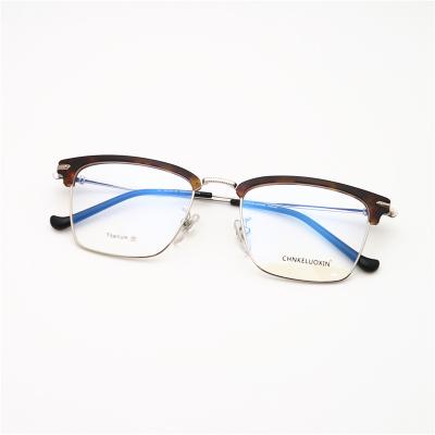 China Fashionable Custom Retro Vintage Style Titanium Logo Frame Optical Glasses For Men for sale