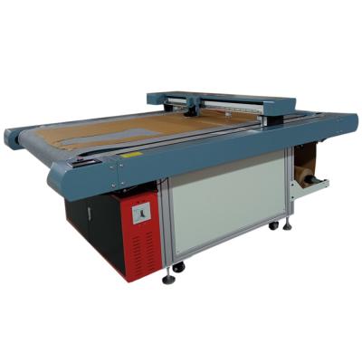 China Automatic Paper Feeding Contour Pattern Cutting Plotter Machine 1500x1000mm for sale