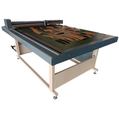 China 1200x900mm CAD Inkjet Flatbed Garment Paper Pattern Cutter With Fault Detection System for sale