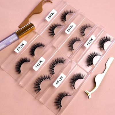 China Wholesale Natural Luxury Super Fluffy Mink Fur Curl 100% 20mm False Mink Eyelashes for sale