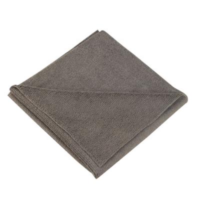 China Compressed Microfiber Washing Towel Cleaner Dryer Soft Edgeless Car Cloth Car Detailing for sale