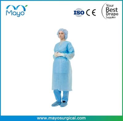 China Dental Grade PP Disposable Isolation Gown AAMI Long Sleeve & Elastic Cuff Universal Size for sale