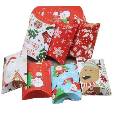 China Handmade Pillow Shape Packaging Box Red Green Christmas Gift Box Carton Nuts Dried Fruit Paper Box Candy Bag Baking Packaging for sale