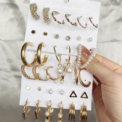 China Mix Styles 2021 Pendientes De Estrella Geometrica 925 Classic Silver Crystal Star Moon Gold Tassel Earrings Needle Moon And Star Earring for sale