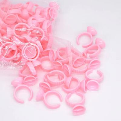 China Eyelash Extension Tool Wholesale Eyelash Adhesive Holder 100 Pcs/Package Plastic Glue Rings Eyelash Extension Plastic Disposable Eyelash Glue for sale