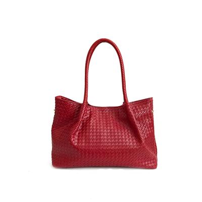 China Hot Sale Large Capacity Women Leather Bags Large Capacity WovenTote Woven Knitted Casual Bag For Female for sale