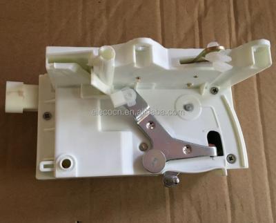 China TRUCK DOOR LOCK 98416424 98416419 FOR STRALIS E-TECH for sale