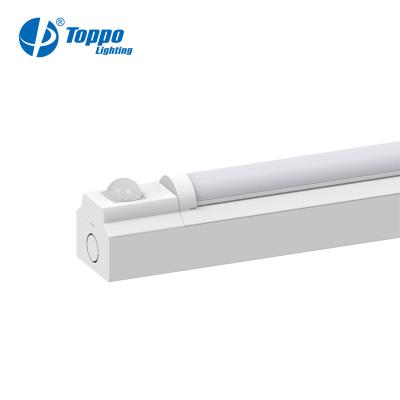 China Aluminum+PC Cover TOPPO Frosted PC Cover 32W 4ft Surface Mounted Linear Light Commercail Linears for sale