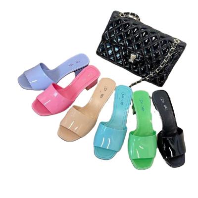 China New fashion trend fragrant high heel patent leather sandal glitter leather with inner PVC sheepskin ladies sandal black heel slippers for sale