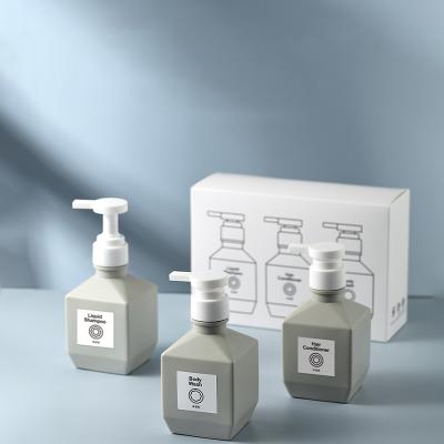 China Nordic Style Stock Wholesale 280ml Square Shampoo And Conditioner Bottles Lotion Pump Bottle Set for sale