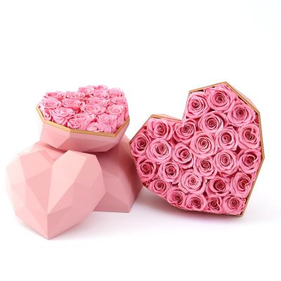 China High quality fresh bridal bouquets Yunnan wedding decoration preserved rose diamond heart gift box for party for sale