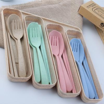 China Sustainable Portable Cutlery 4PCS Boreal Europe Style Wheat Straw Spoon Chopstick Fork Healthy Eco-Friendly Dinnerware Set for sale