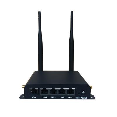 China Home Customize Promotional Good Signal Furniture Support 32 Devices 4g Outdoor Wireless Router for sale