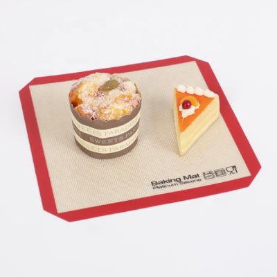 China Sustainable Kitchen Non Stick Heat Resistant Baking Sheets Silicone Baking Mats for sale