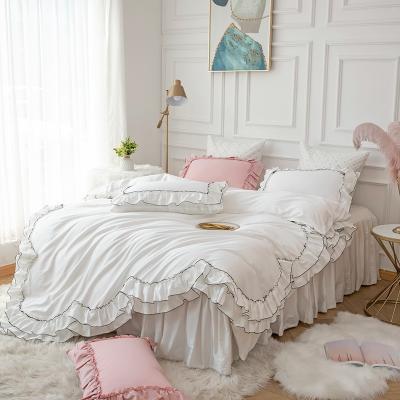 China Simple Lace Embroidered 4pcs Bed Duvet Cover Set Pink Luxury Cotton Bedding Sets for sale