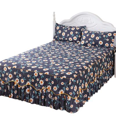 China High Quality Home Bed Skirt With Freckles Winter Quilted Bedspread Warm Hotel Bed Skirt for sale