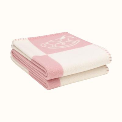 China Leesourcing Anti-Static Hot Sale Yarn Safety Organic Cotton Knitted Baby Blanket for sale