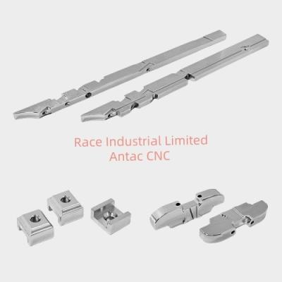 Cina Precise Customized CNC Milling Parts OEM ODM Services CNC Turning Parts in vendita