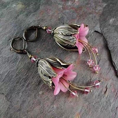 China Beautiful CLASSIC Beautiful Rose Flowers Antique Gold Retro Earring For Women for sale