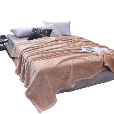 China Super Soft Folded Coral Throw Plush Blanket Polyester Fleece Flannel Fleece Blanket for sale