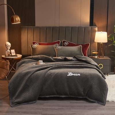 China Factory Supply Direct Mink Luxury Double Sided Super Tencel Flannel Fleece Plain Velvet Soft Bedding Set for sale