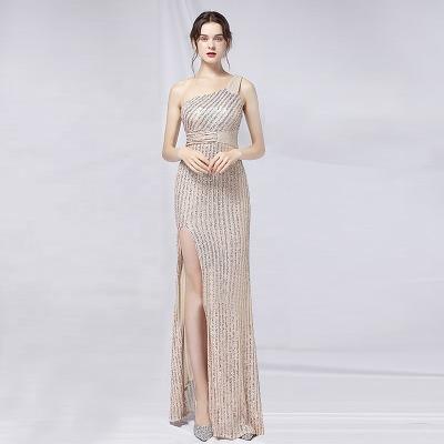 China Latest design anti-static solid color one shoulder shiny sequin dress dresses high split maxi full length women party dresses for sale