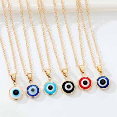 China FASHIONABLE New Arrival Simple Retro Resin Colorful Eye Shape Necklace Eye Pendant Necklace Women for sale