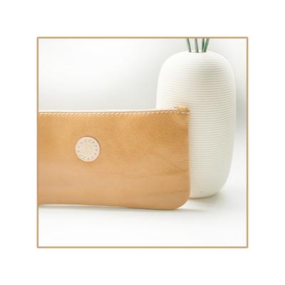 China Waterproof Very Nice Customizable Designed Soft Vegetable Tanned Leather Wallets Ladies Beige Yellow Wallet for sale