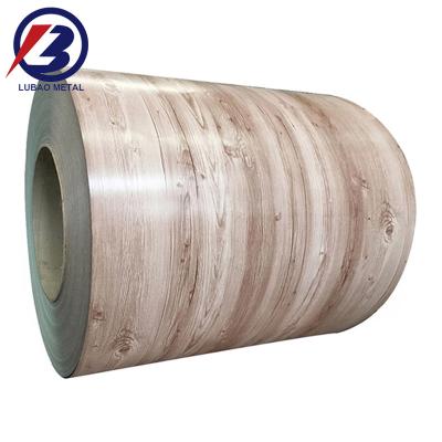 China PPGI Stahlspule Zink Stahlspule SGCC DX51D RAL Farbe PPGI Beschichtete Blechbreite 700-900MM Vorlackierte galvanisierte Stahlspule zu verkaufen