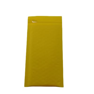 China Brown Bubble Mailers Express Service Packaging Paper Bag Kraft Bubble Mailers Wholesale Custom Bubble Envelopes Easy Tear for sale