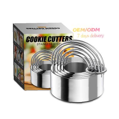 China Viable Custom Round Stainless Steel Cookie Cutter Squeeze Press Biscuit Easter Ramadan Christmas Cookie Cutters for sale