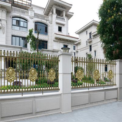 China Horizontal Slat Contemporary Aluminum Railing Fence Aluminium Balustrade Systems for sale