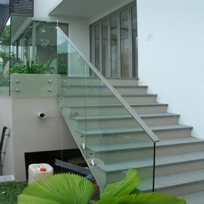 China Haus Villa Dekoration Aluminium Glas Geländer System Balustrade Treppenbahn Custom zu verkaufen