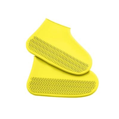 China Hot Selling Fashion Trend Anti Slip Sneaker Cover Silicone Shoe Covers Waterproof Boot Rain Shoe Cover With Mix Colors for sale