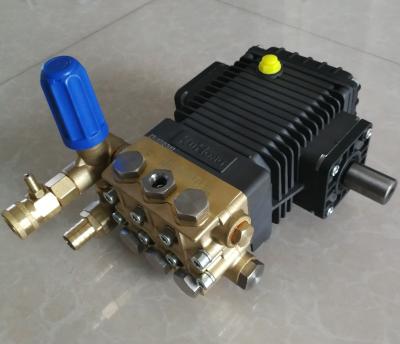 China Industrial Utilities 200-250Bar, 13-16L/Min, Solid Shaft 24mm Motor Drive Pump for sale