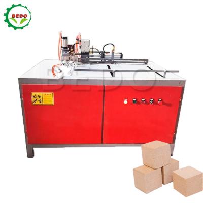 China BEDO Wood Pallet Block Cutter Customizable Lightweight 2400pcs/h for sale