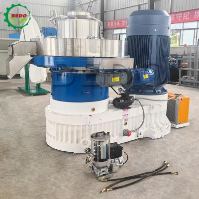 China 132KW Stainless Steel Wood Pellet Machine With 3KW Truncator And 0.25KW Oil Pump for sale