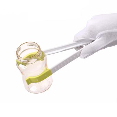 China 100% Eco-friendly Heat-resistent PP Tape Bottle Holder Clip Anti-Slip Baby Bottle Clamps for sale