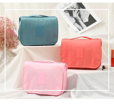 China Fashion makeup bag travel viaje neceser retort pouch designer inspired make up bag sanitary napkin pouch cosmetic bag for sale