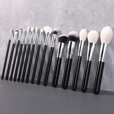 China Angular Blush Cosmetics Foundation Make Up Brushes Kit Private Label Soft Dense Synthetic Hair Makeup Brush Suppliers for sale