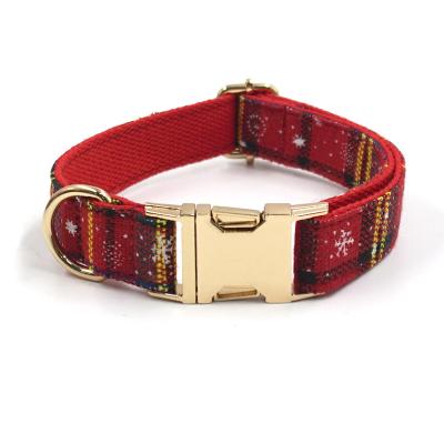 China 2023 Alloy Personalized Christmas and New Year's Pull Rope Light Dog Collar for sale